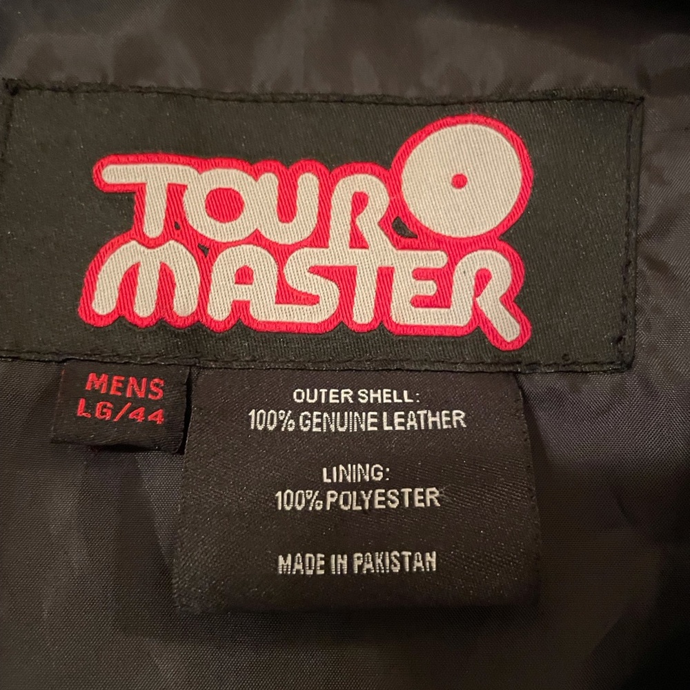 ❌SOLD❌ 100% Genuine Leather Tourmaster Men’s Leather Vest - Picture 3 of 3